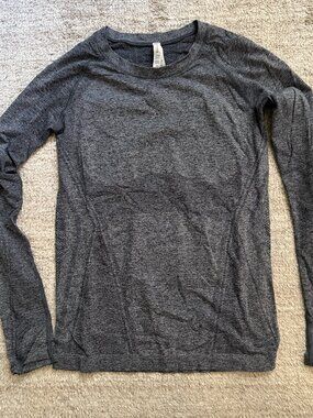 Athleta Momentum Seamless LS Top Heather Gray Small